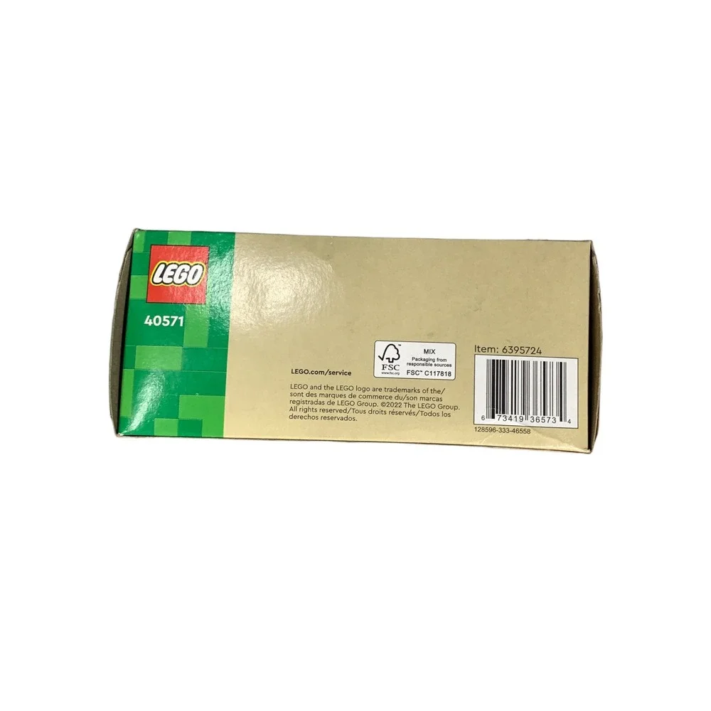 LEGO‎ 40571 Wintertime Polar Bears Seasonal Christmas Building Set 312 Pcs